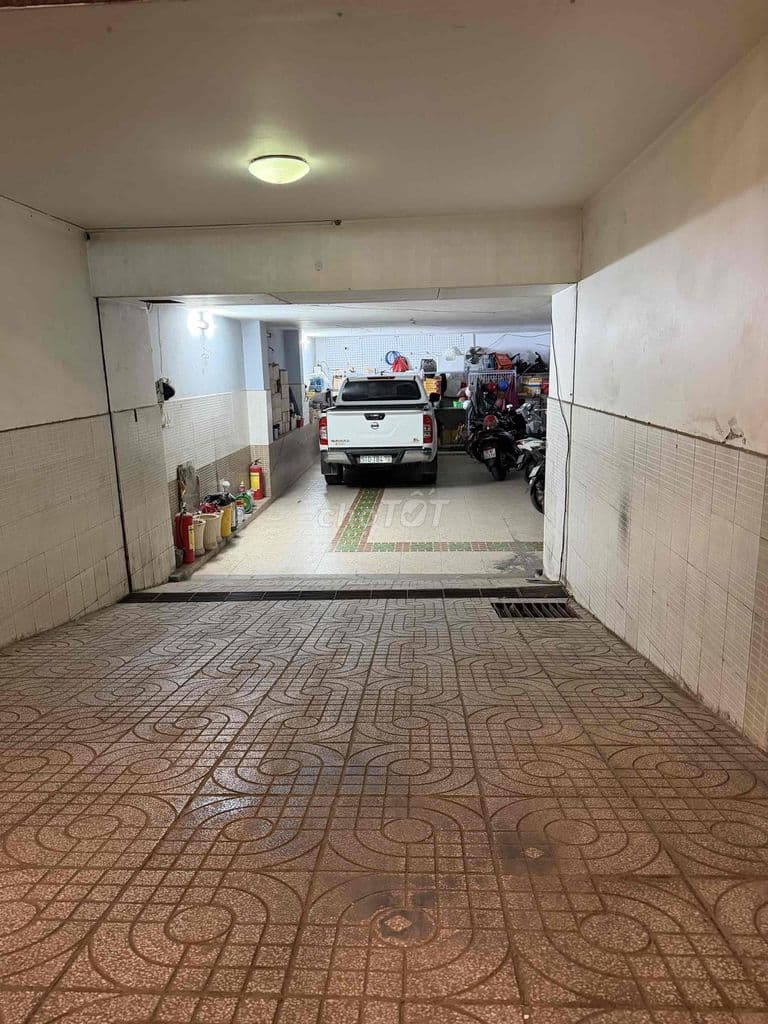 Bán biệt thự mặt tiền đuong số 10 kdc Bình Hưng