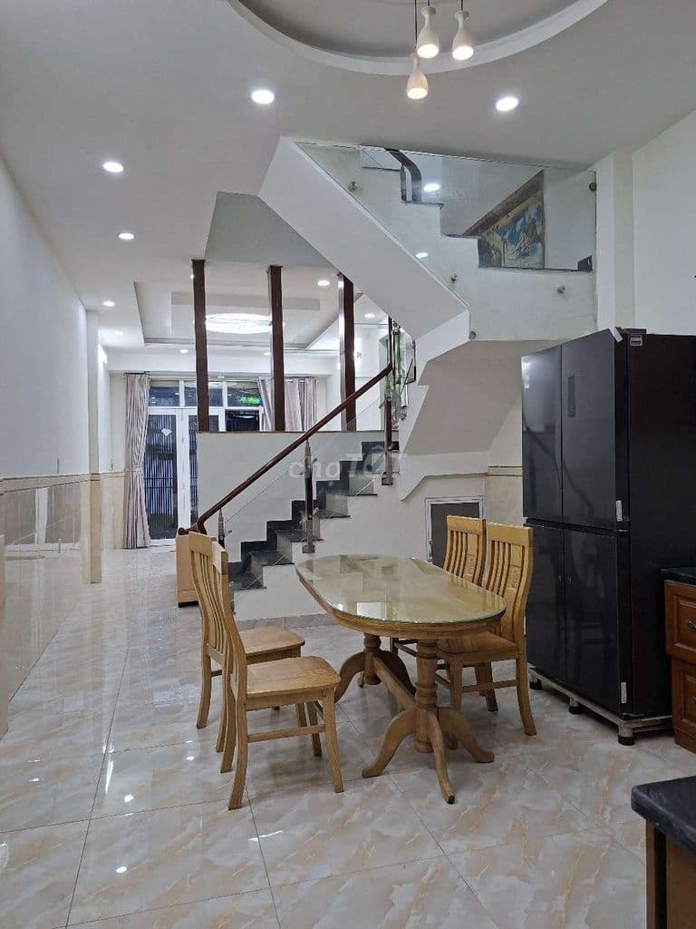 Cần bán gấp nhà P ĐHT Q12 DT 4x15 1 trệt 3 Lầu 4PN 3WS hẻm xe hơi - Ảnh 2