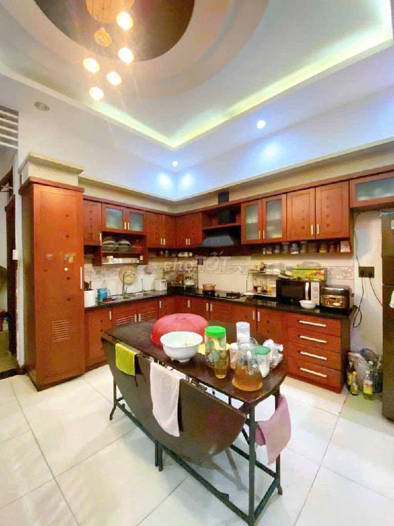 Bán nhà phố đường Dương Bá Trạc, phù hợp để ở hoặc đầu tư cho thuê - Ảnh 2