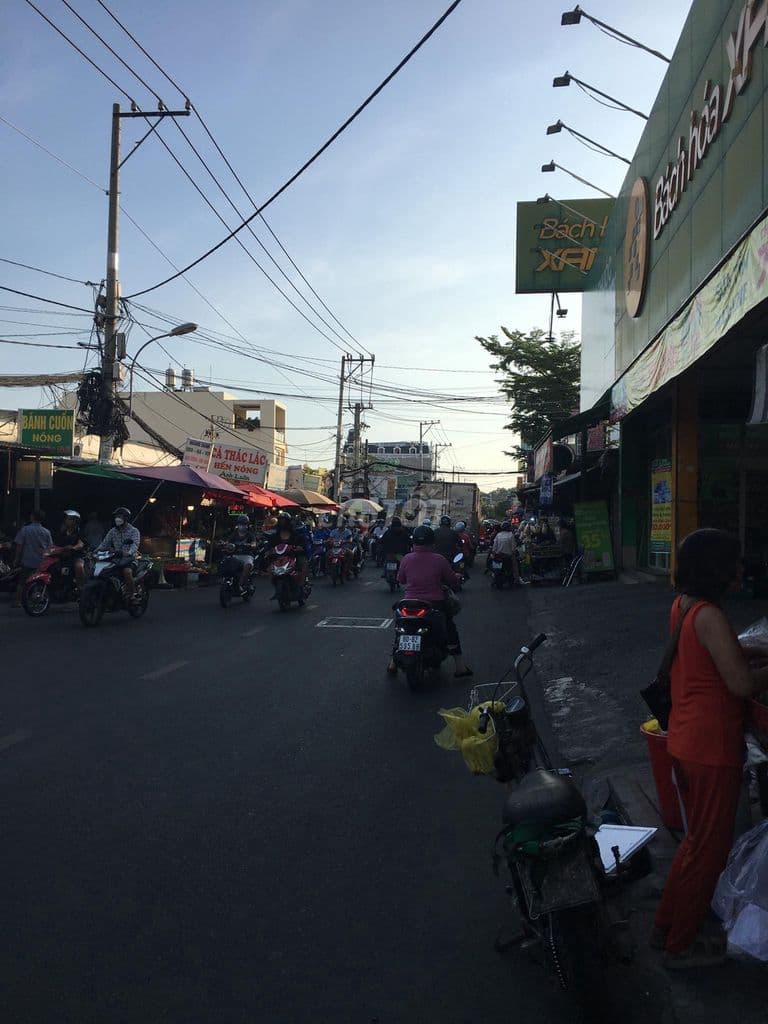 Đất Full Thổ cư SHR Hóc Môn có cả dãy trọ ngay chợ sầm uất - Ảnh 2