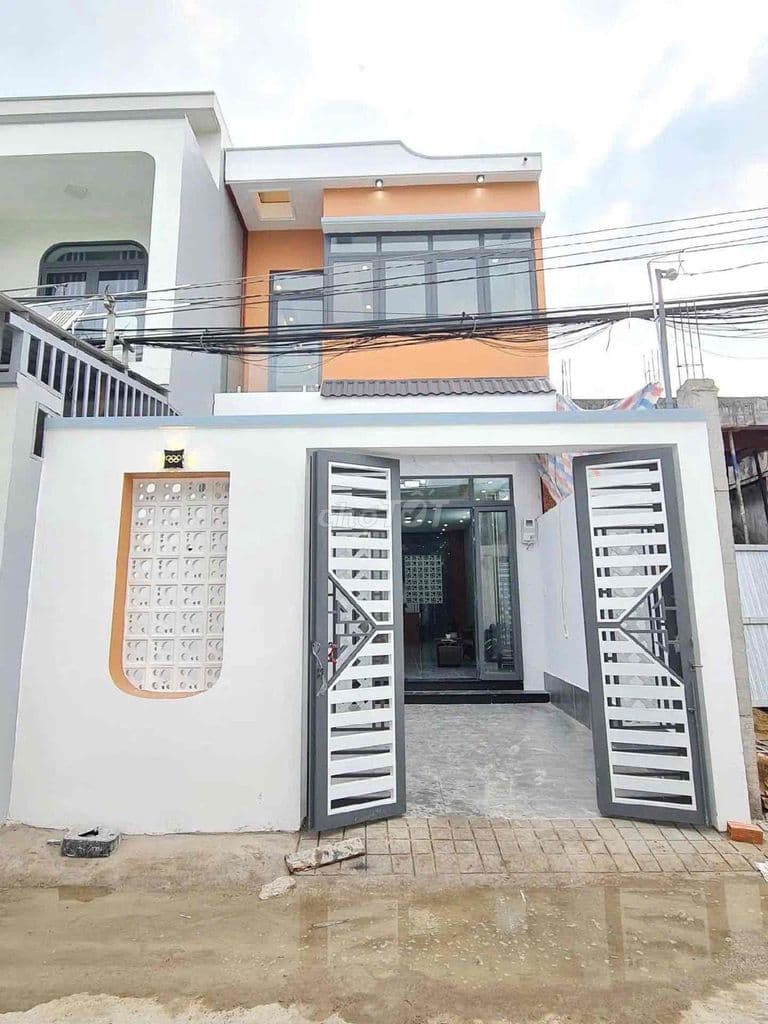 bán gấp nhà bình chánh quốc lộ 50