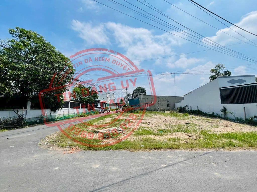 ĐẤT THẬT GIÁ NGỘP GÓC 2MT 343M2 GẦN CHỢ VIỆT KIỀU TÂN THÔNG HỘI CỦ CHI