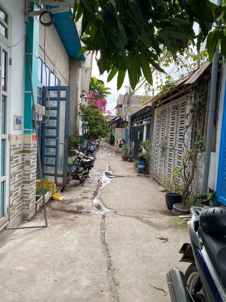 Bán nhà 3/ Nữ dân công Vĩnh lộc A 1 lầu 4,5x9m 2PN 1 tỷ BL shcc