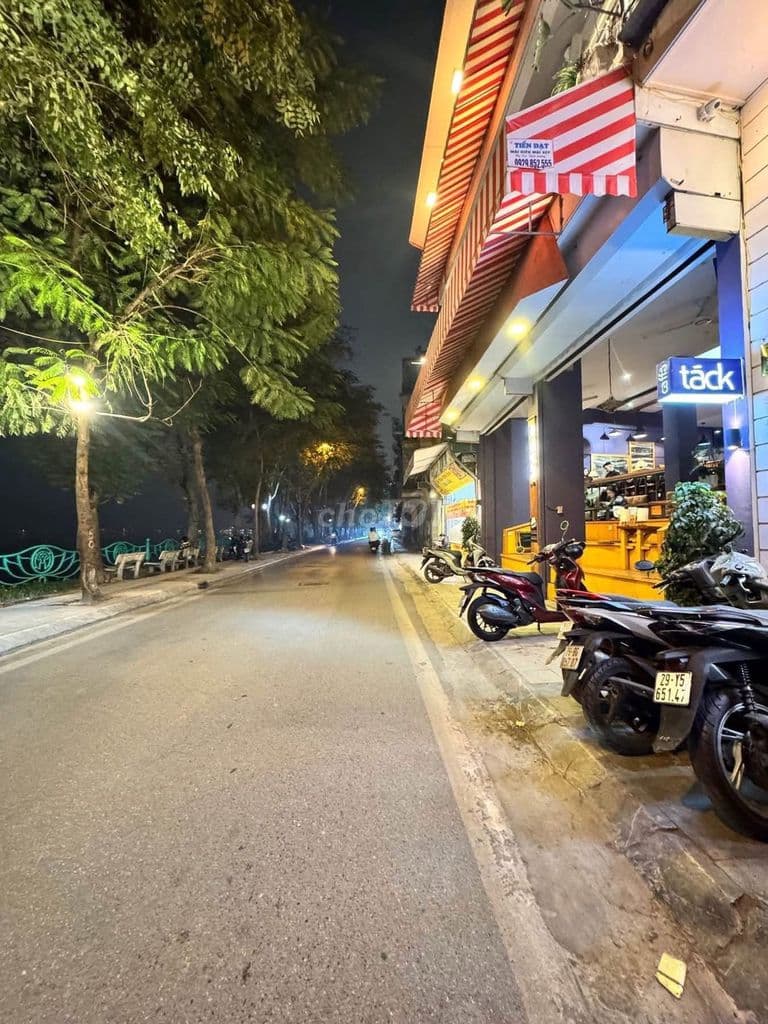 bán nhà 5 tầng Tây Hồ 20.9 tỷ