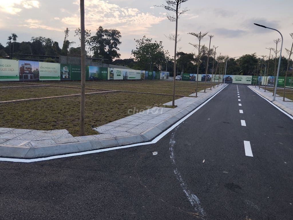Bán đất rẻ nhất Hoà Lạc, 100m2 sẵn sổ, mua là thắng - Ảnh 2