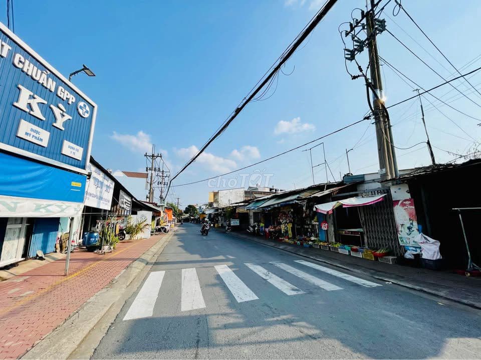 Hàng ngộp ! Lô đất 112m2 full TC , X.Tân An Hội Củ Chi . Giá 589 triệu