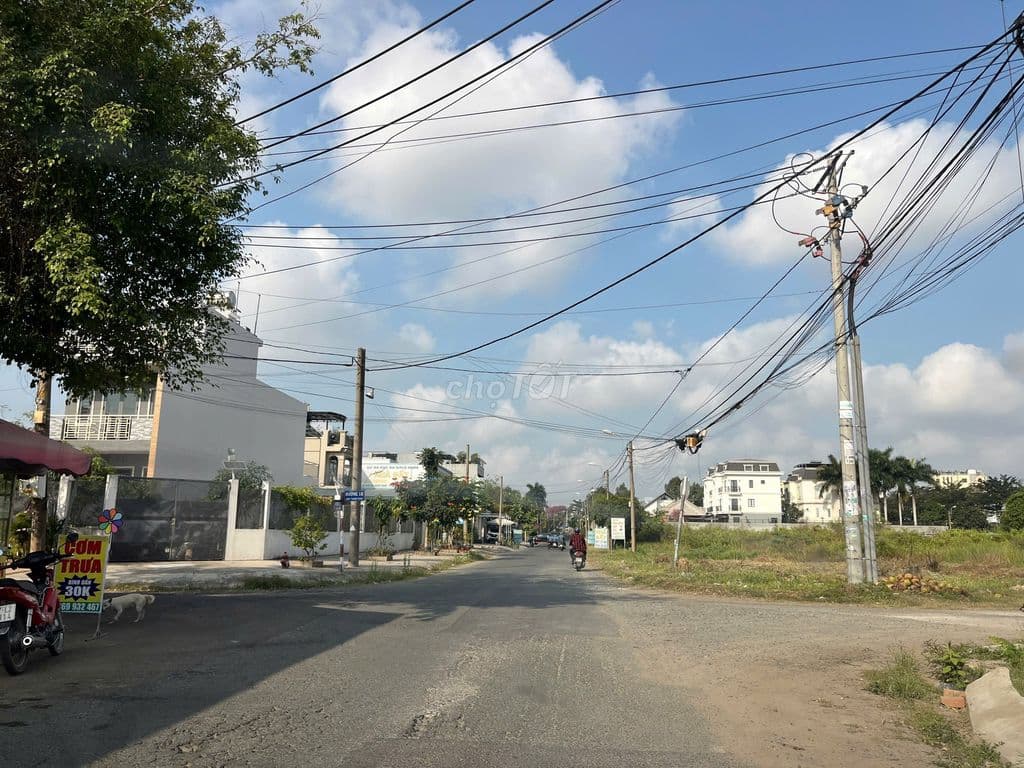 Chính chủ Gửi Bán lô đất đẹp KDC Bách khoa, Phường Long Trường, Tp.HCM