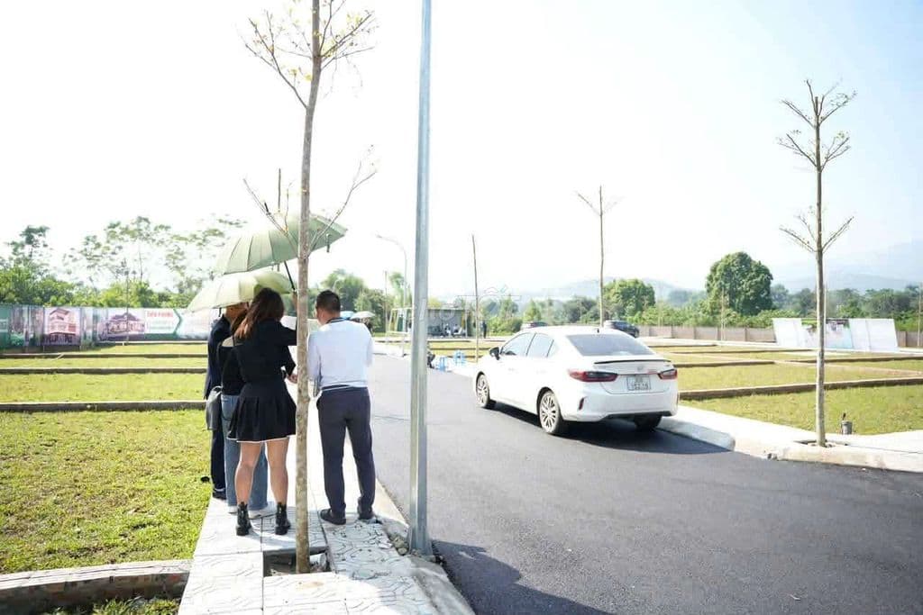 BÁN ĐẤT NỀN HOÀ LẠC, NGAY NGÃ TƯ HOÀ LẠC 100M, MT6M, 38TR/M - Ảnh 2
