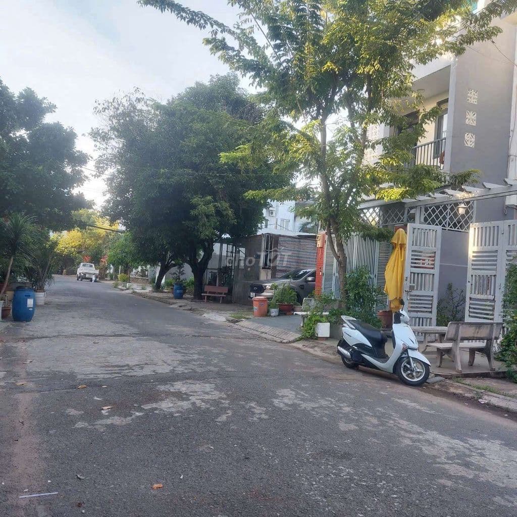 bán lô đất 4❌18 khu Dương Thị Giang chủ ngộp giá tốt đầu tư hấp dẫn - Ảnh 2