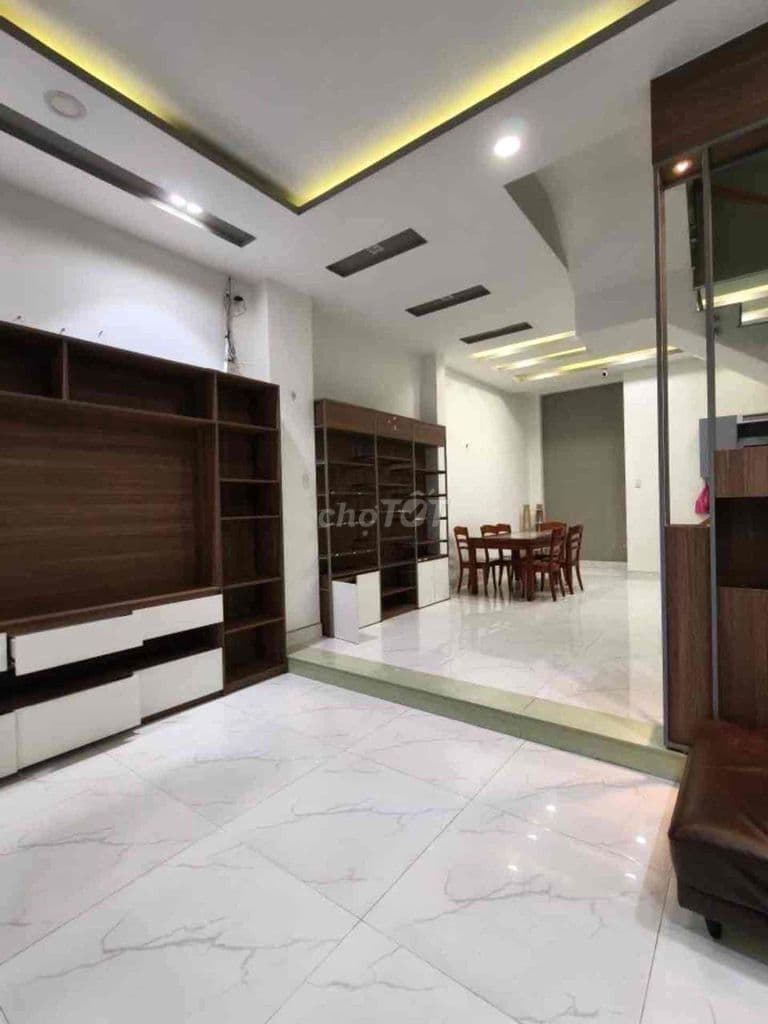 Bán nhà Nguyễn Hữu Tiến - Hẻm xe Thơi Thông - 5x14m- 3tầng3PN