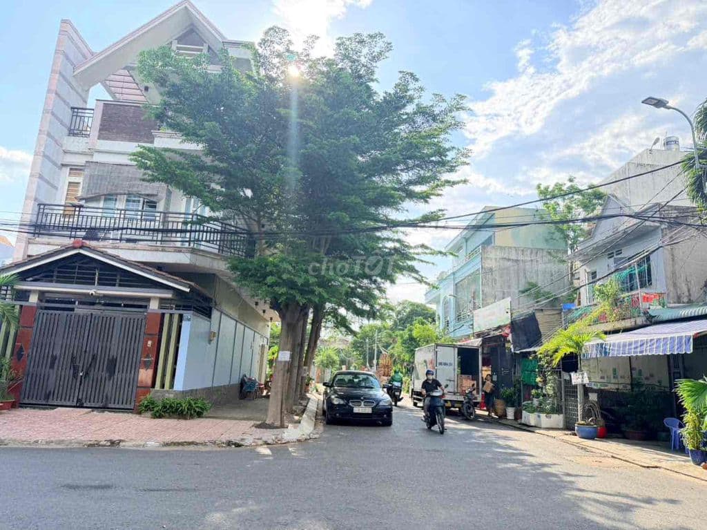 BÁN DÃY TRỌ 92M2 NGANG 6.2M ĐƯỜNG THÔNG 7M SÁT HOÀNG DIỆU 2- CHỈ 6 TỶ