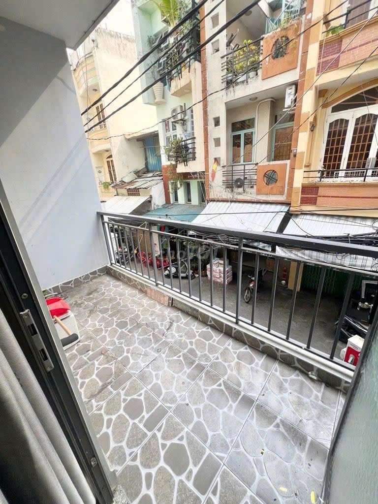 🔴 BÁN GẤP NHÀ HẺM XE HƠI HỒNG BÀNG - VỪA Ở VỪA KINH DOANH, SÁT Q5 Q10 - Ảnh 3