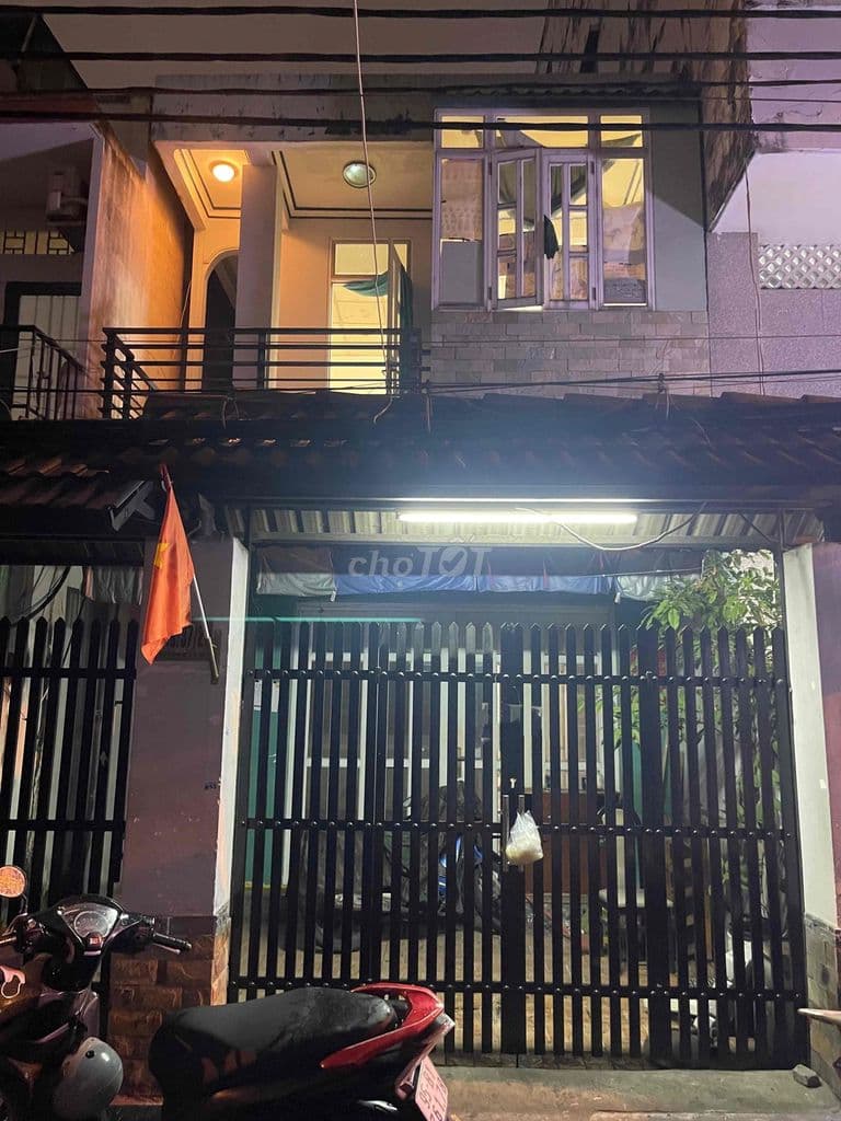 Bán nhà đường ôtô Vũ Tùng, Chợ Bà Chiểu 5x17. TL tốt