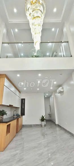 bán nhà mới lô góc Long Biên 6 tầng - Ảnh 2