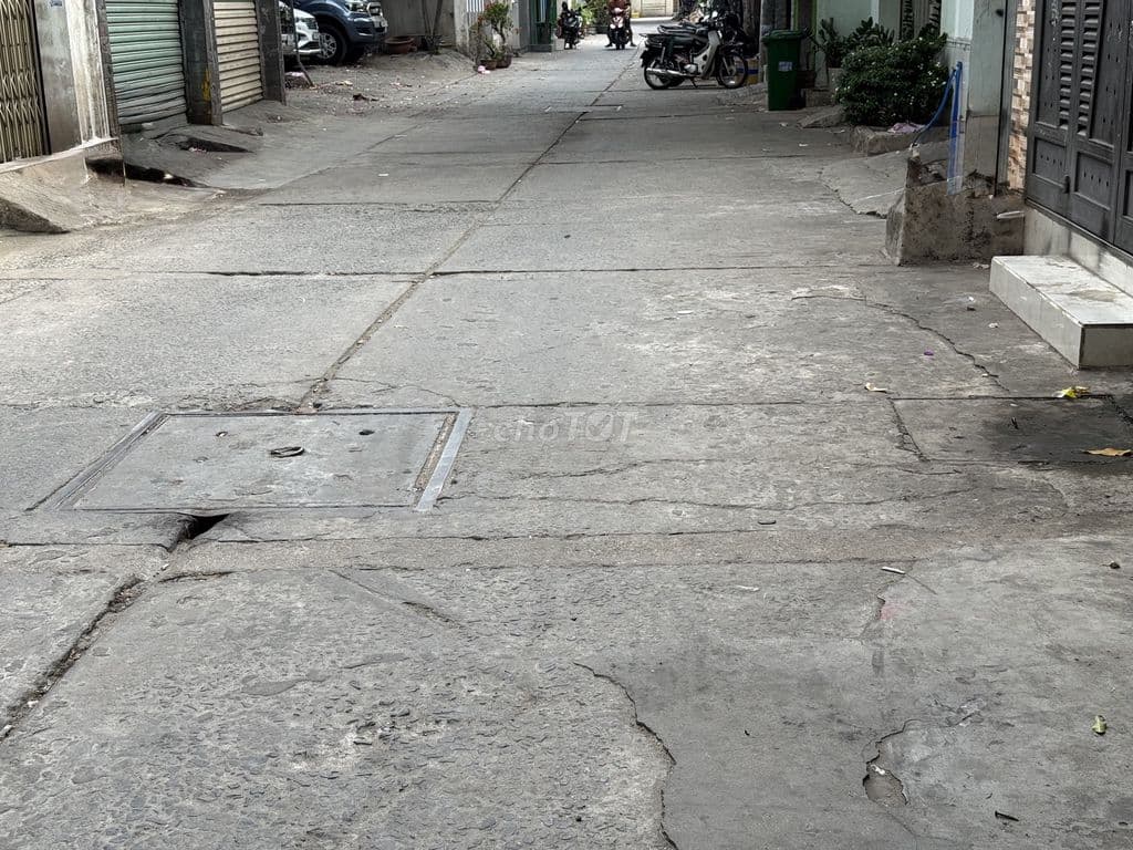 CHỦ MỆT-BÁN GẤP-HẺM XE TẢI LÊ VĂN QUỚI-52m2-2 Tầng-3PN-3.78Tỷ-BÌNH TÂN