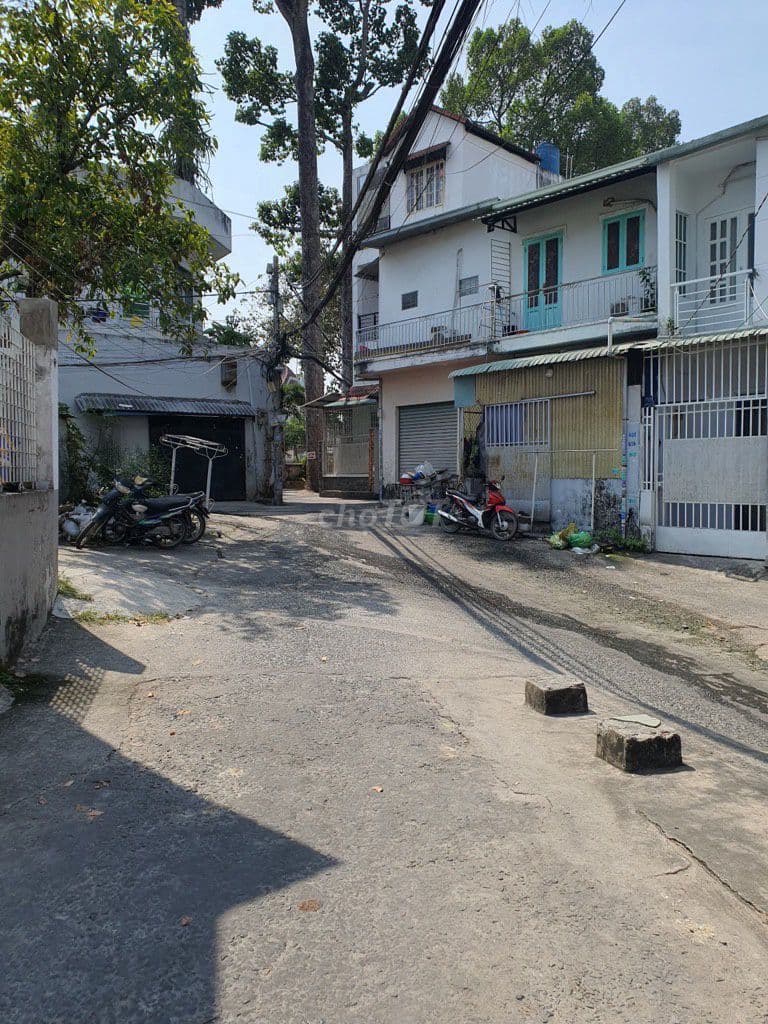4.3 ty 130m full thổ rẻ siêu rẻ nhà cấp 4. Linh tây thủ đức.l