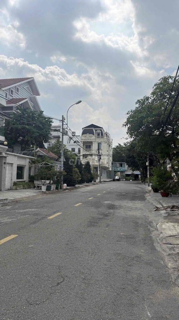 Bán biệt thự khu Tên Lửa, MT đường Số 7A, DT 10 x 20m, 3.5 tấm, giá 26 - Ảnh 3