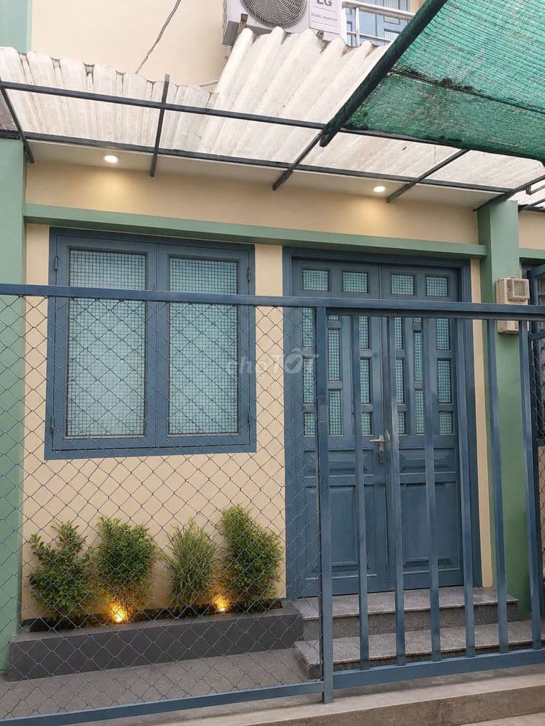Bán nhà hẻm đẹp khu VIP Tân Sơn Nhì 46.9m2 đúc 1 lầu giá 5.1 tỷ TL - Ảnh 2