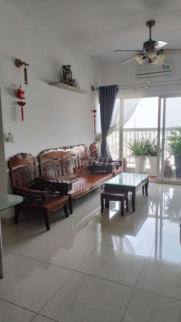 Bán căn hộ sổ hồng riêng