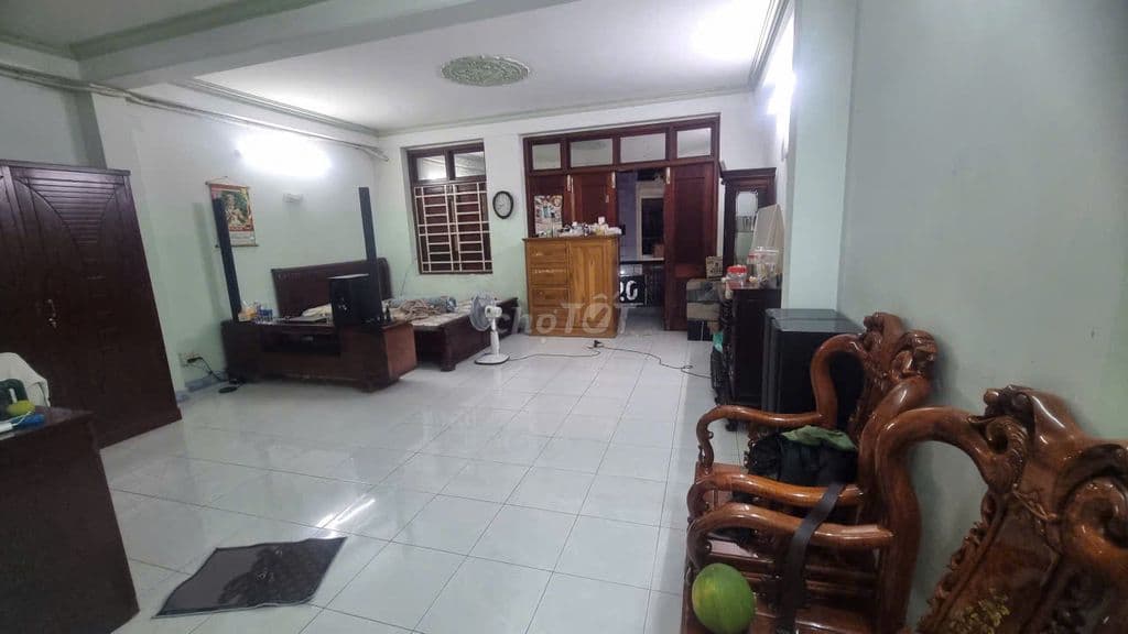 Bán nhà trong chợ Hạnh Thông Tây, p11, quận gò vấp, dt 83m2, 2 lầu, st