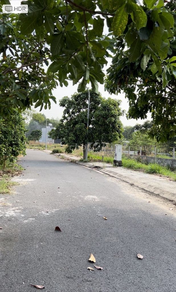 Gần chợ Phú Hoà Đông 6x16m Full thổ 2 Mặt tiền nhựa - SHR - KDC 1/500 - Ảnh 2