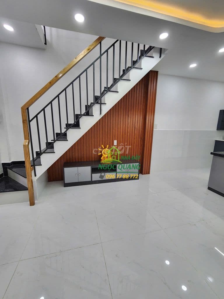 NHÀ 1/ ĐƯỜNG NGUYỄN THỊ CĂN, 3 PHÒNG NGỦ, GẦN CẦU VƯỢT NGUYỄN VĂN QUÁ - Ảnh 2
