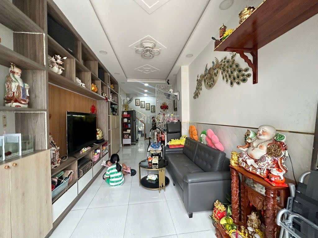 Nhà 2 tầng đường TÂN THỚI HIỆP 21, phường TÂN THỚI HIỆP, Q12 dt 34m2