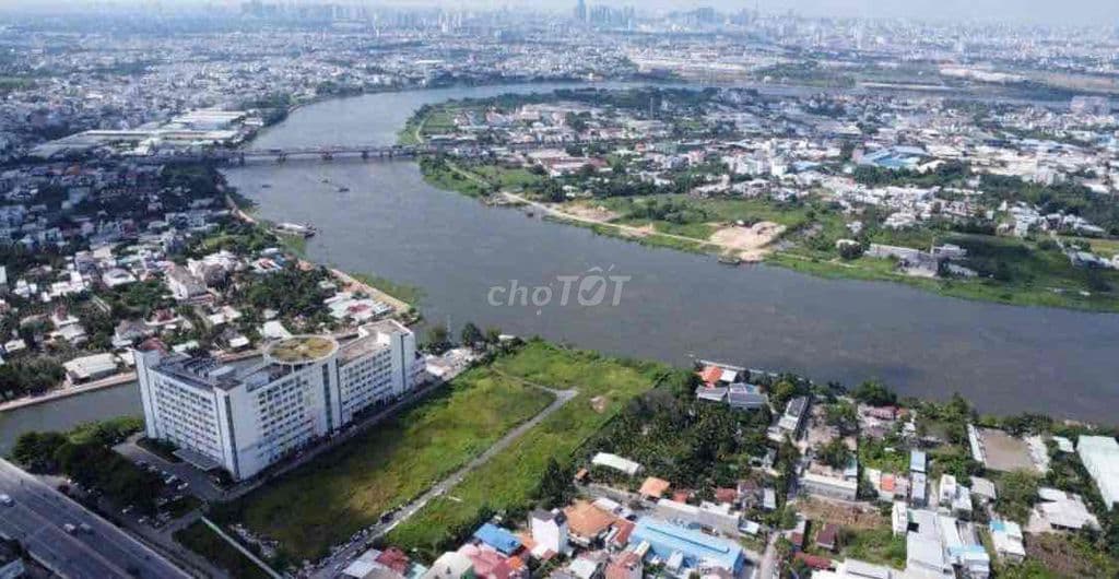 Ttq8 - mặt tiền ven sông đẹp - qũy đất lớn hiếm có khu vực - nguyên du