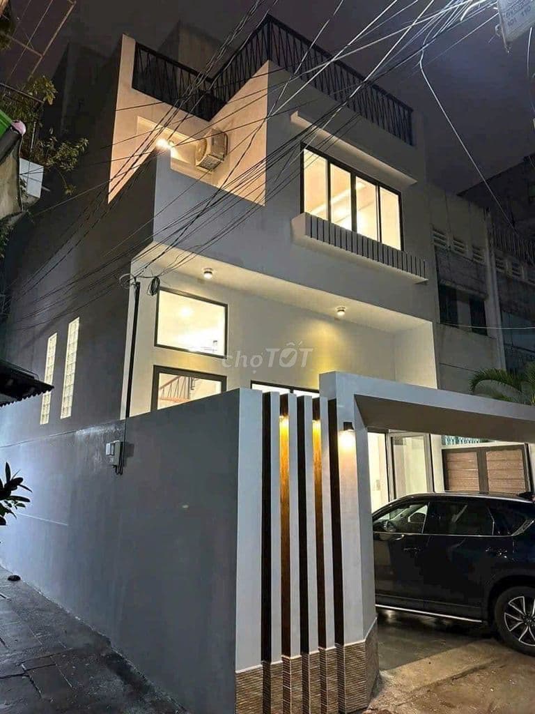 Cho thuê nhà góc 2MT 126B Phan Đăng Lưu, P.6, Q. Bình Thạnh - Ảnh 2