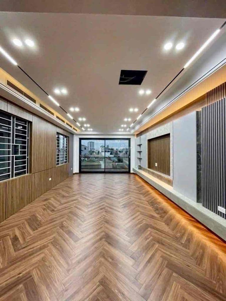Siêu phẩm Phố Chính Kinh, View thoáng ngõ nông, DT 46m*7t