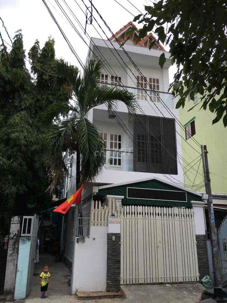 Cần bán nhà p10 gò vấp