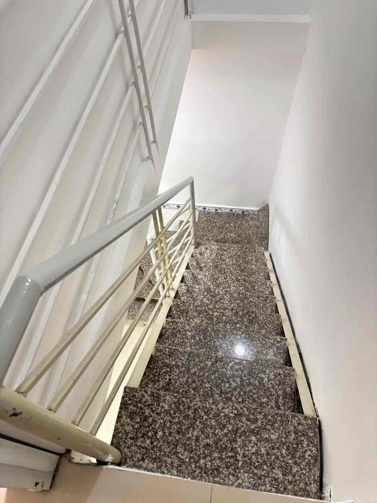 BÁN NHÀ PHAN VĂN TRỊ 2 TẦNG 1PN HẺM THÔNG 2.45 TỶ P.14 - Ảnh 3