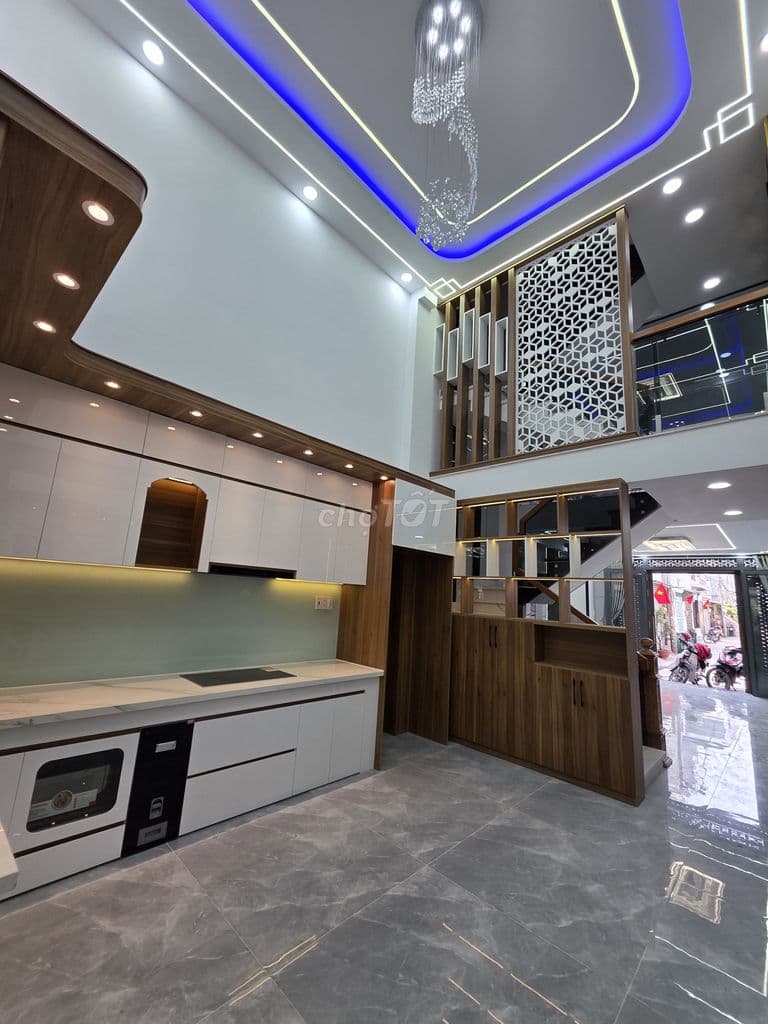 Hẻm 688 Hương Lộ 2 xe hơi đậu trước nhà - Ảnh 2
