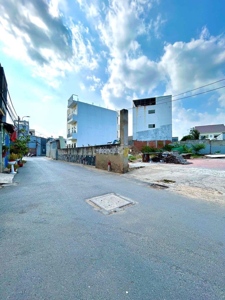 Đất nền 61m HXT đường 339 gần Đỗ Xuân Hợp, Phước Long B, Q9 cũ.