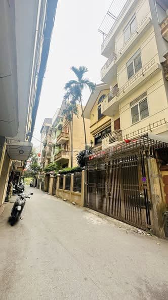 bán nhà 5 tầng tại Cầu Giấy - vị trí đẹp - Ảnh 3