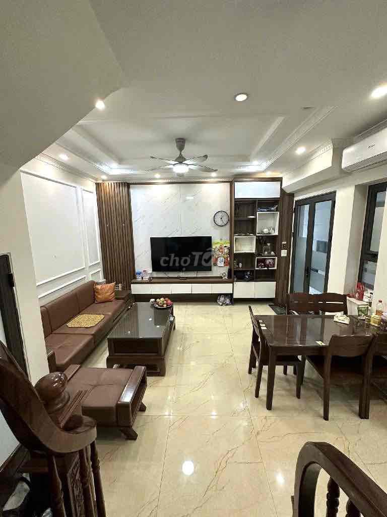 💎 hiếm - trung tâm phố hàng không nguyễn sơn - full nội thất xịn - sẵn