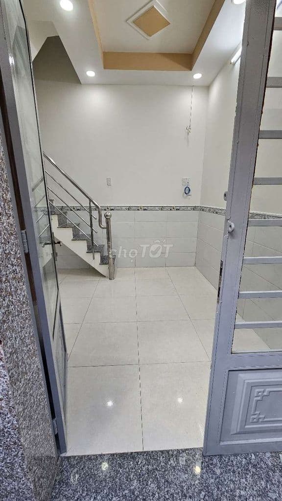 Nhà 1 lầu Giá sinh viên 2 phòng ngủ 2wc