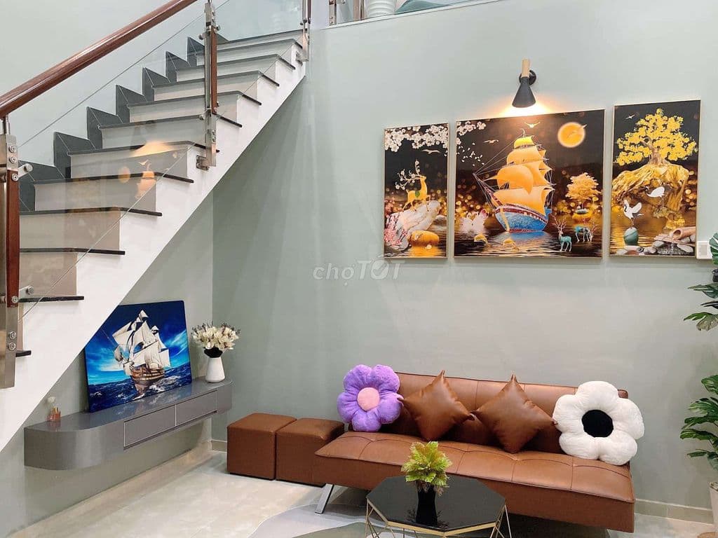 NGỘP NẶNG - GẤP BÁN NHÀ 2TẦNG NGAY TRƯỜNG CÔNG THƯƠNG, HOA LƯ. - Ảnh 3
