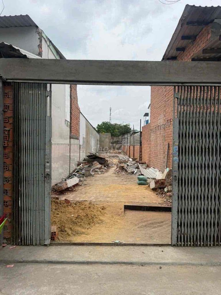 đất full thổ 4m x 35m
