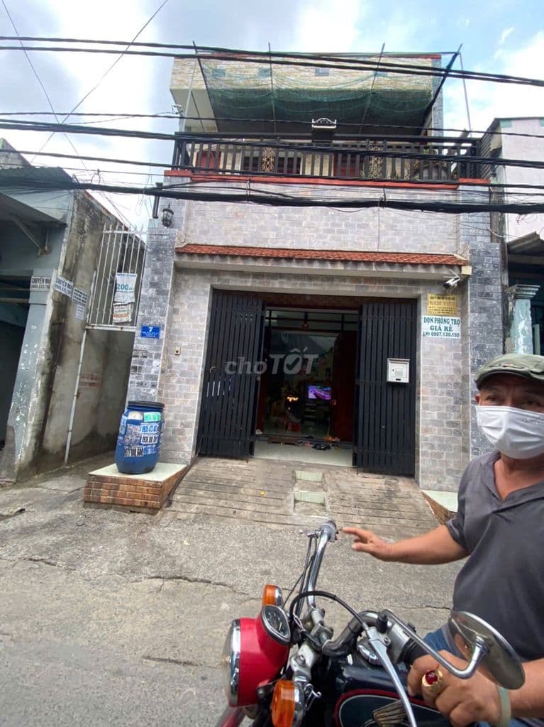 Nhà riêng lẻ 164m2 và 15 phòng trọ tại Tân Thới Nhất 13C, gần chợ