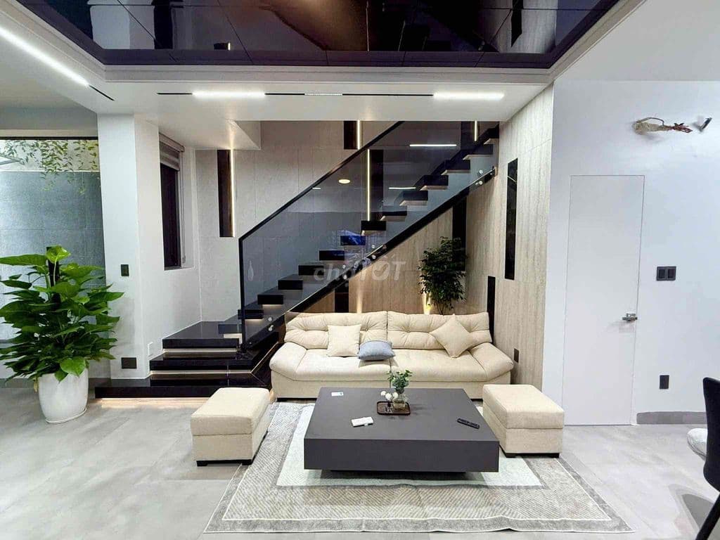 Siêu phẩm HXH 3/2 Q3 , 61m2 2PN Master , sổ hồng riêng , nhà báo sạch