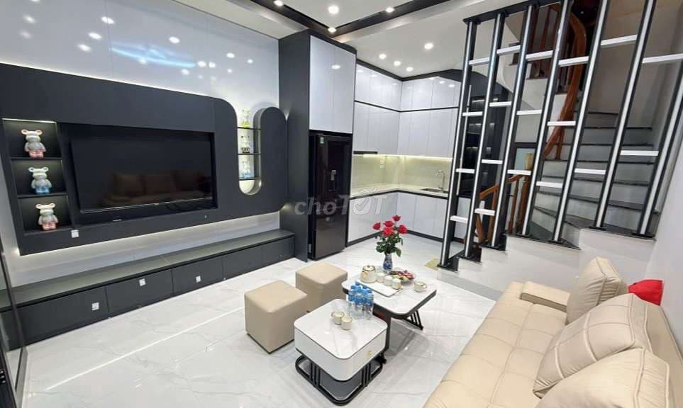 BÁN NHÀ PHỐ TÔN ĐỨC THĂNG DT 28M 5 TẦNG 3 NGỦ - Ảnh 2