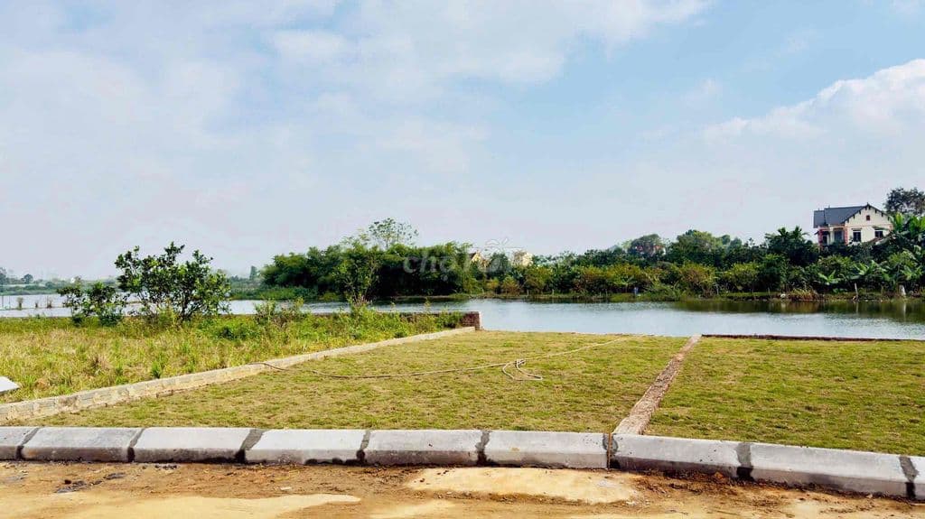 CHÍNH CHỦ BÁN 100m2 SÁT MẶT HỒ, NỞ HẬU, Ô TÔ ĐỖ CỬA - Ảnh 3