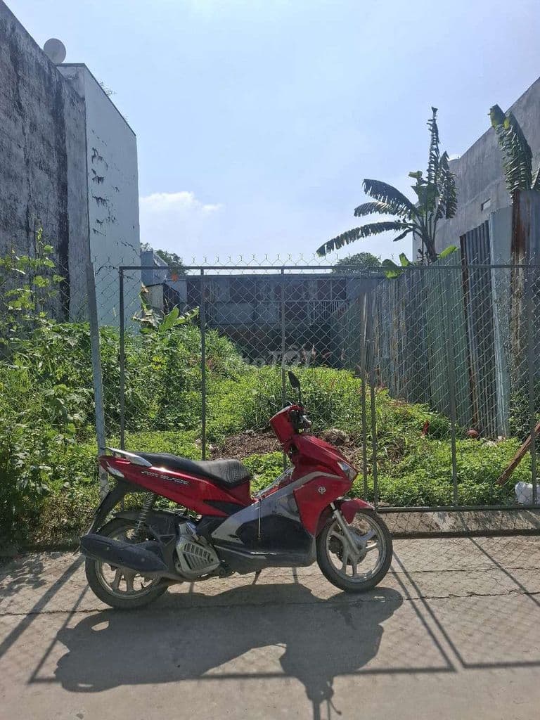 Bán đất 4x23 mặt tiền đường thạnh lộc 40 phường an phú đông