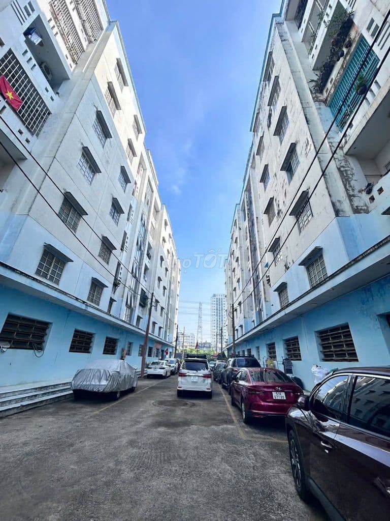 CC D2 Phú Lợi P7 Q8 2PN 3 BAN CÔNG 70m2 SHR Bank hỗ trợ 1,4 tỷ MG 25TR