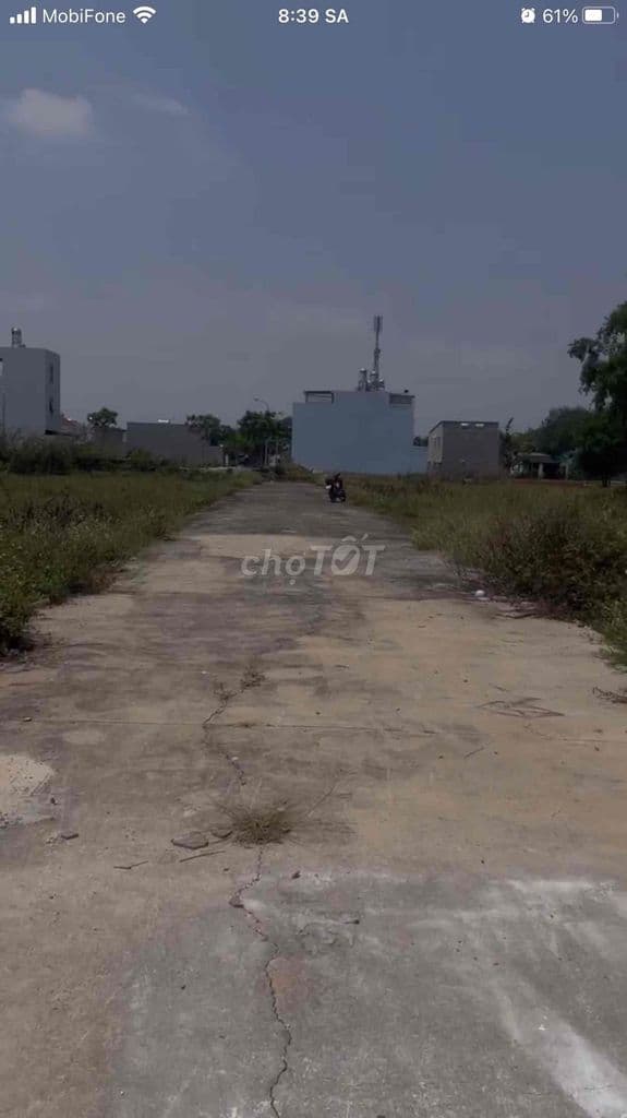 KẸT TIỀN cần bán lô đất thổ cư 88m2,đường bêtông 6m,xã tân phú trung