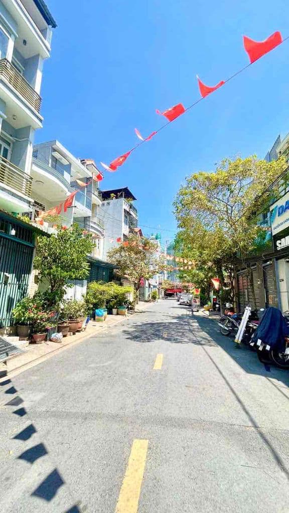 4 TẦNG – HẺM XE TẢI NGUYỄN THỊ THẬP – 5×28M – FULL NT nhỉnh 15 tỷ