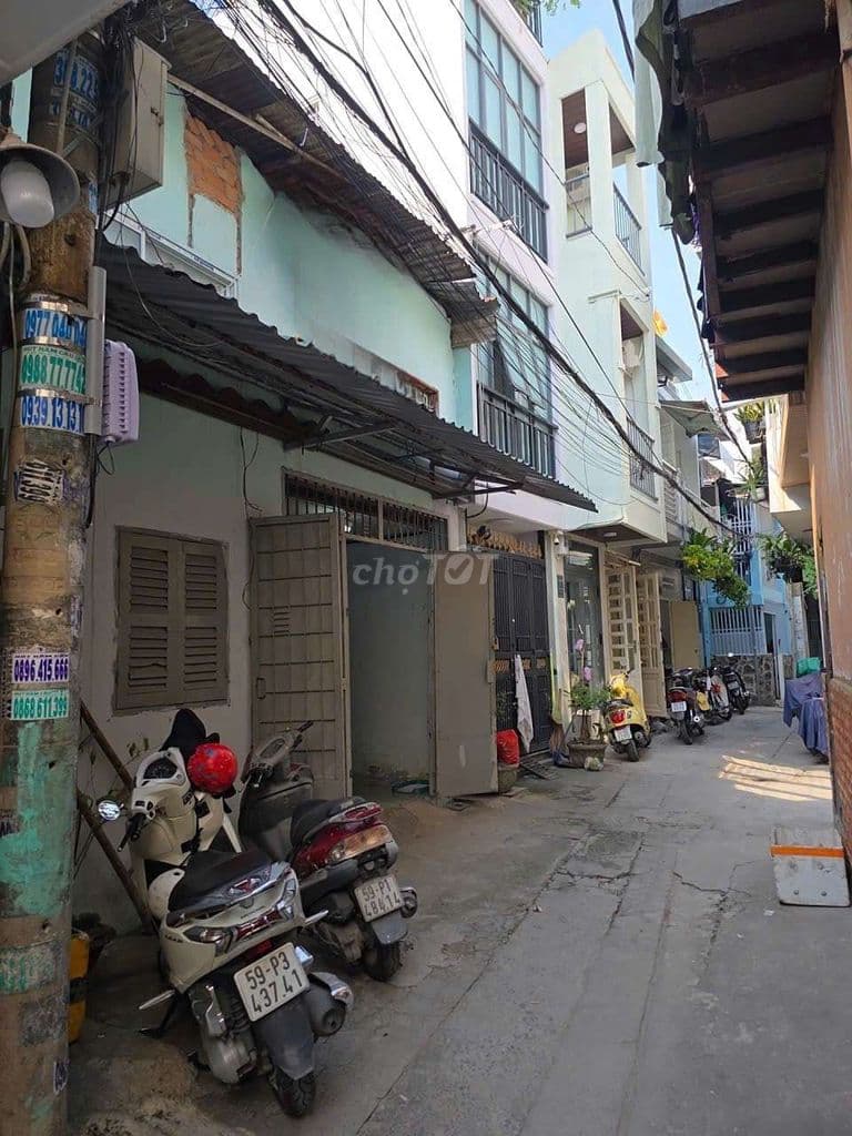 DIỆN TÍCH ĐẤT 40M2 GIÁ BÁN 4.9 TỶ LẠC LONG QUÂN P10 TÂN BÌNH - Ảnh 2