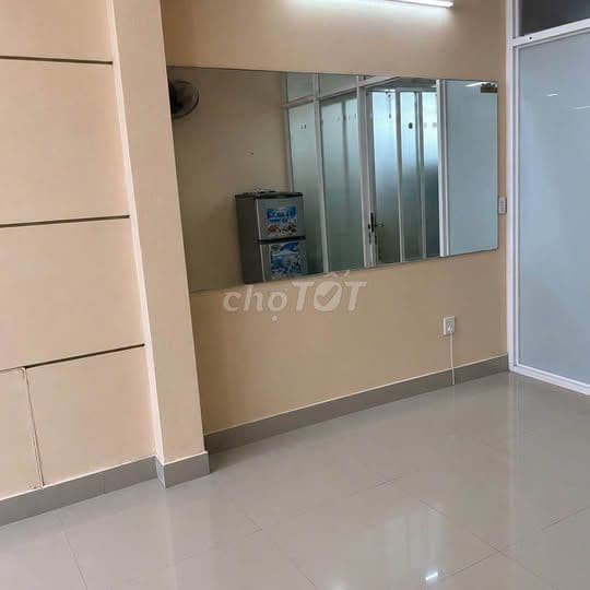 NHÀ 7 PHÒNG DÒNG TIỀN GẦN 28TR/T - TRUNG TÂM BÌNH THẠNH - GẦN MẶT TIỀN - Ảnh 2