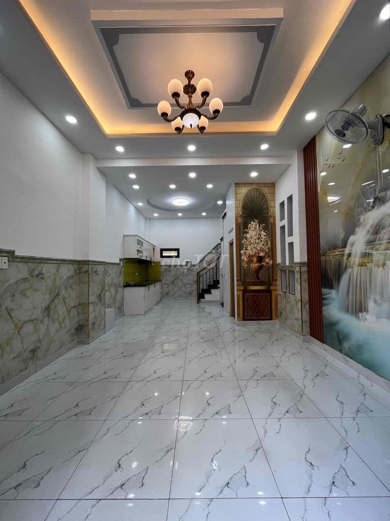 2 bước qua Tên Lửa - nhà mới ở ngay - DTSD 80m2 - Giá chỉ 3tỷ850.